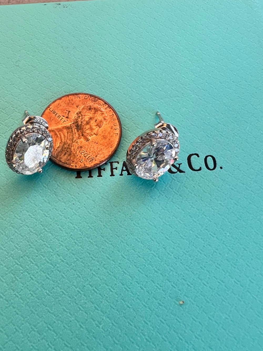 Designer inspired oval cushion, cut earrings